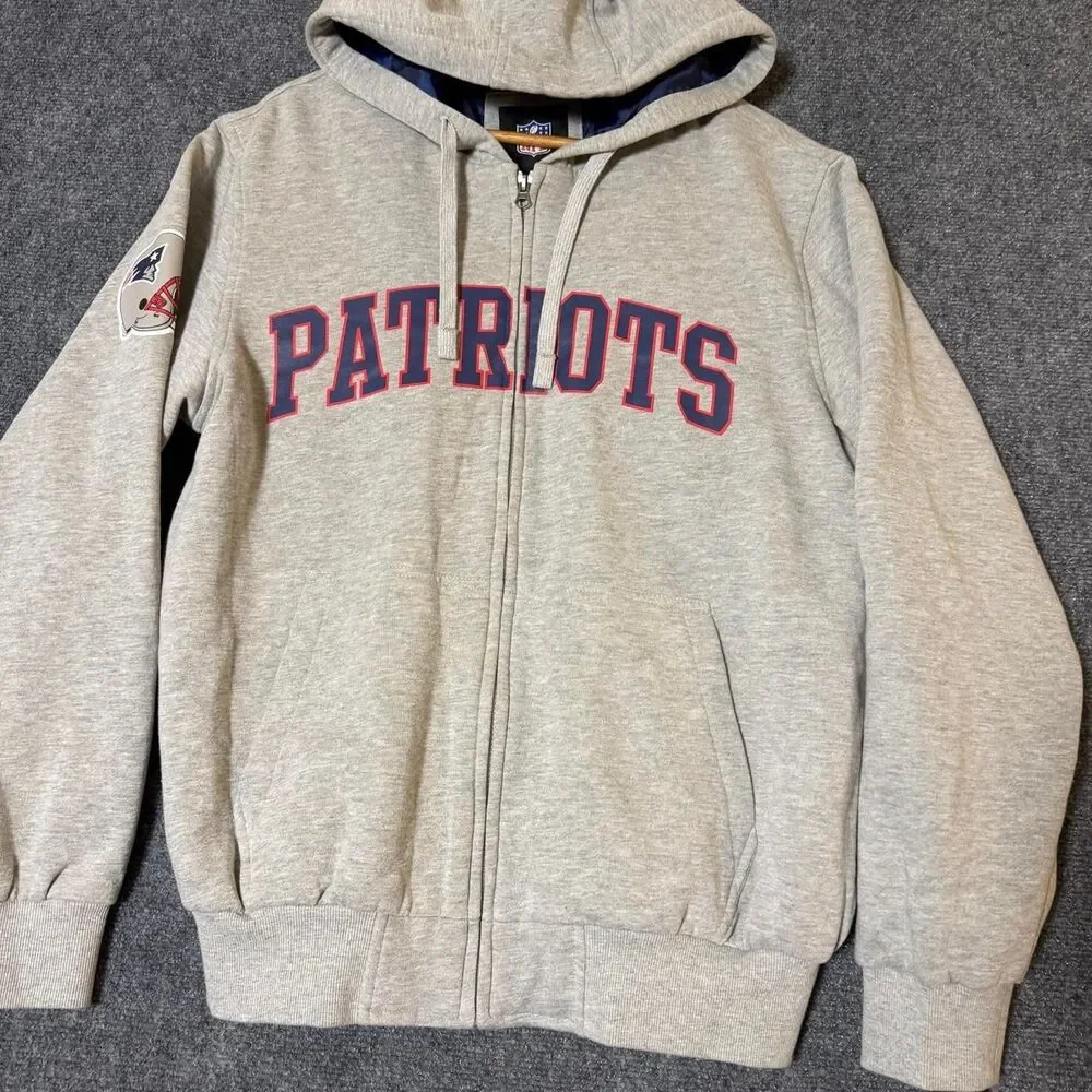 New With Tag New England Patriots Zip Up Blanket Lined Size Medium NFL Football
